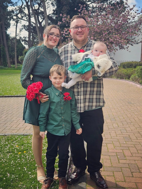 Christopher Kisby family picture 480x640